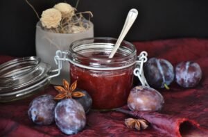 plums, fruit, jam, violet, cute, purple by, meal, cook, boil down, make durable, jelly, preserving sugar, sugar, breakfast, jam, jam, jam, jam, jam, jelly, jelly